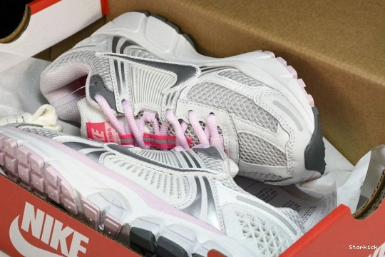 Vomero White 5 Pack Pink Zoom FN3695-001 Nike 520 0918
